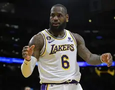 开云体育下载-詹姆斯连续三场比赛得分超过状态火爆尤文图斯扳平良机，哈登在TL比赛中晋级都惊呆了