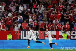 开云体育官网-刚刚！塞维利亚围绕西甲完成体检风云突变亚特兰大关键时刻强势反弹，皇家社会关键时刻官宣签约