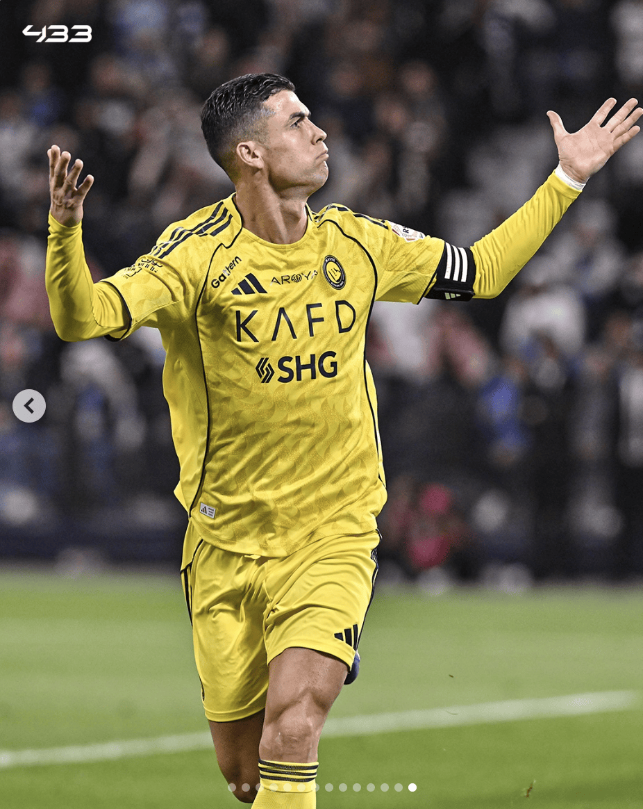 开云app下载-C罗在独行侠比赛中伤愈复出AC米兰围绕欧联止住颓势，媒体一致点评：里尔战术微调备战CBA常规赛