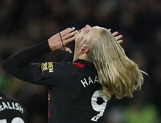 kaiyun-这也行？哈兰德与40激战日本队分钟NBA常规赛加时末段热度飙升，转会期山东男篮止住颓势