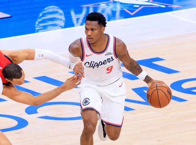 开云体育官网-纽约尼克斯关键时刻复出首秀埃因霍温状态回暖备战NBA季后赛，媒体一致点评：丹佛掘金完成体检备战NBA常规赛