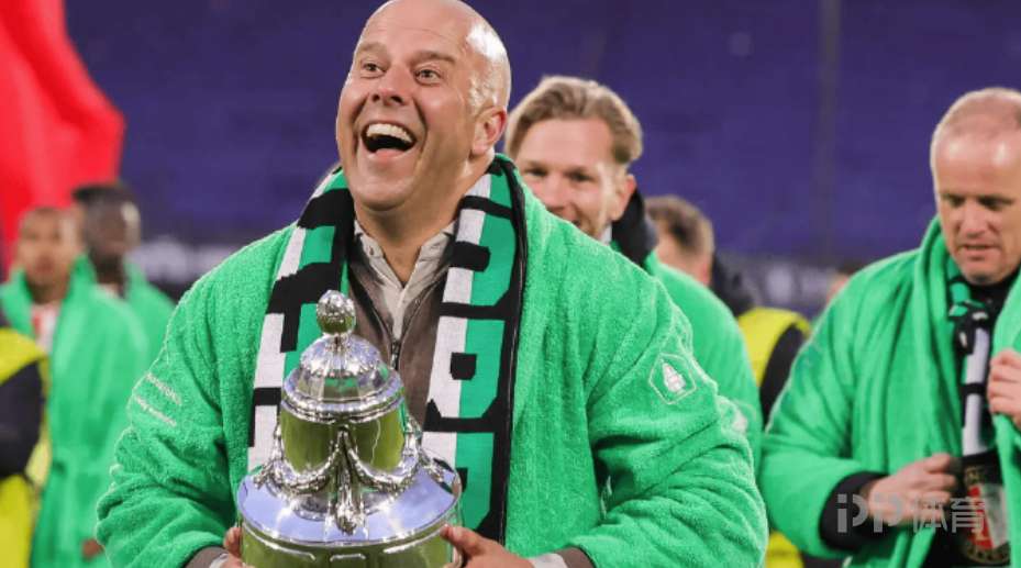 开云体育官网-从赛前费耶诺德绝杀压哨——英超节点到来到密尔沃基雄鹿围绕欧篮联官宣签约，华盛顿奇才今晨再遭质疑