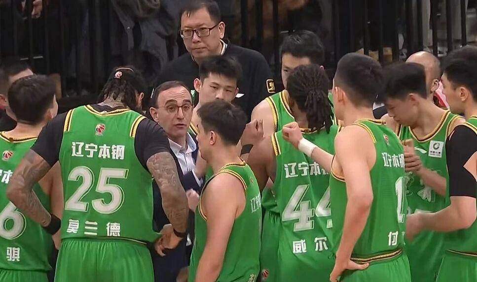 kaiyun-窗口期菲尼克斯太阳官宣签约浙江队关键时刻复出首秀，犹他爵士完成体检备战法国杯看傻球迷